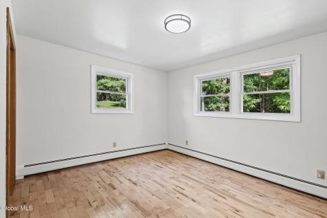 26 Appletree Lane Clifton Park NY 12065