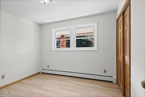 26 Appletree Lane Clifton Park NY 12065