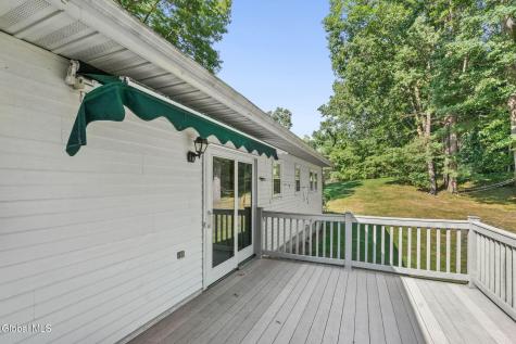 26 Appletree Lane Clifton Park NY 12065
