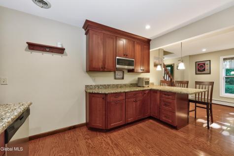312 Ridgewood Circle Albany NY 12203