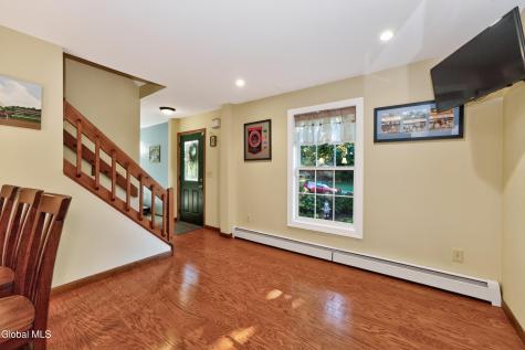 312 Ridgewood Circle Albany NY 12203