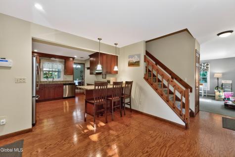 312 Ridgewood Circle Albany NY 12203