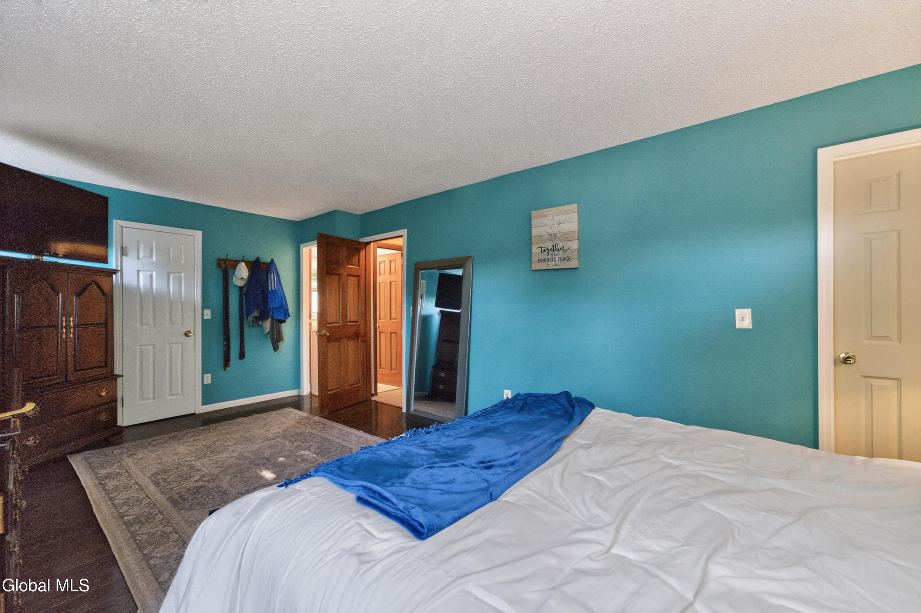 312 Ridgewood Circle Albany NY 12203