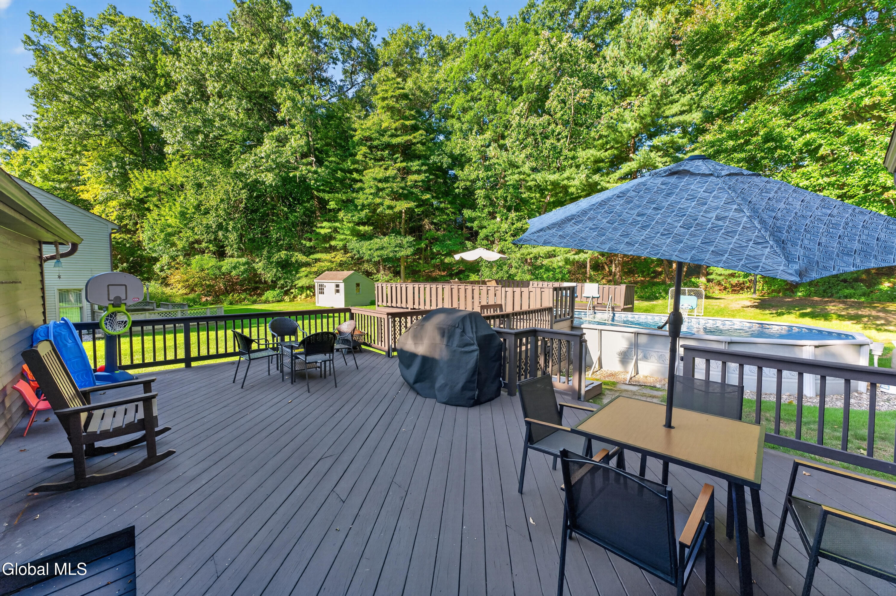 312 Ridgewood Circle Albany NY 12203