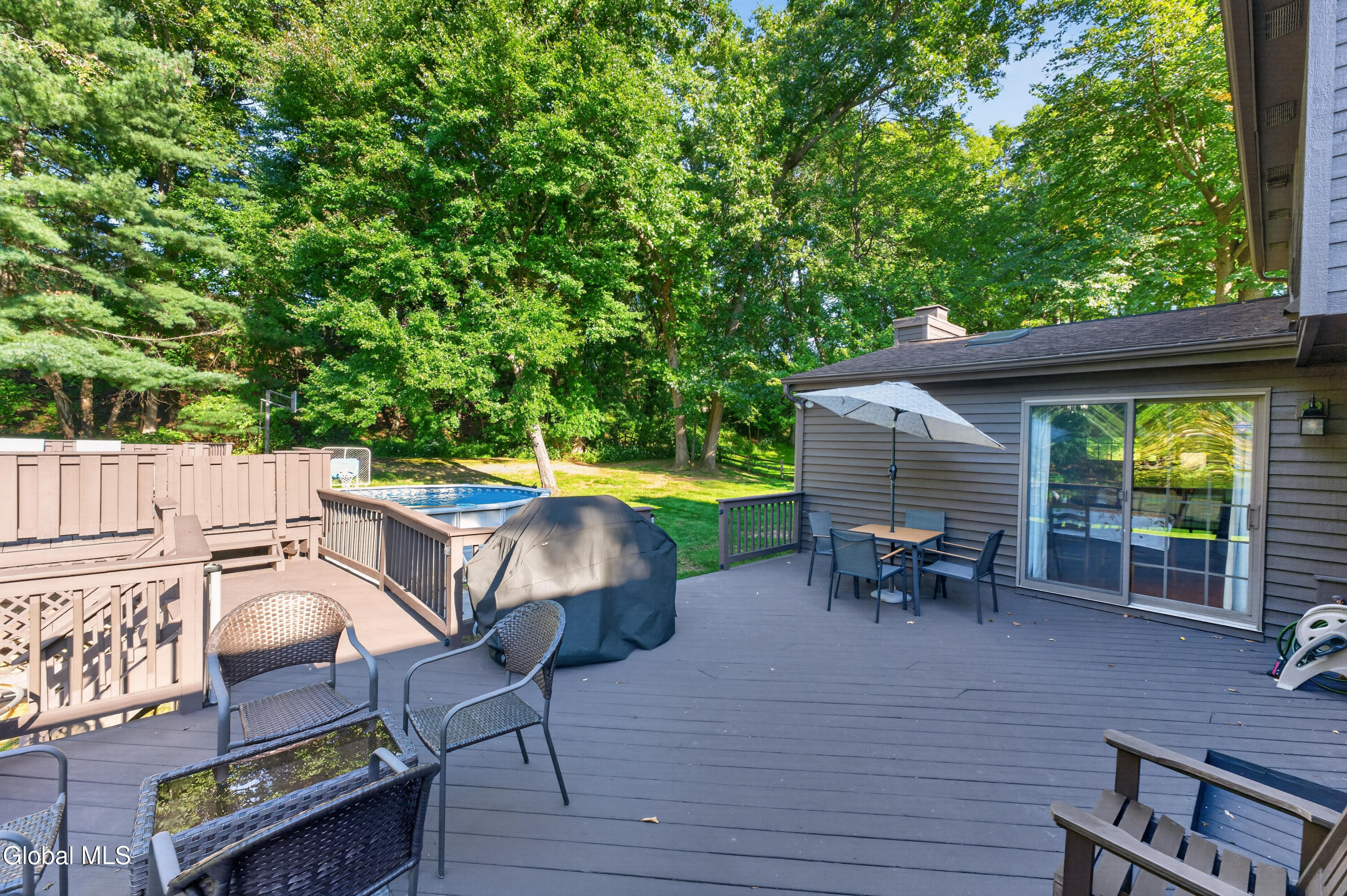 312 Ridgewood Circle Albany NY 12203