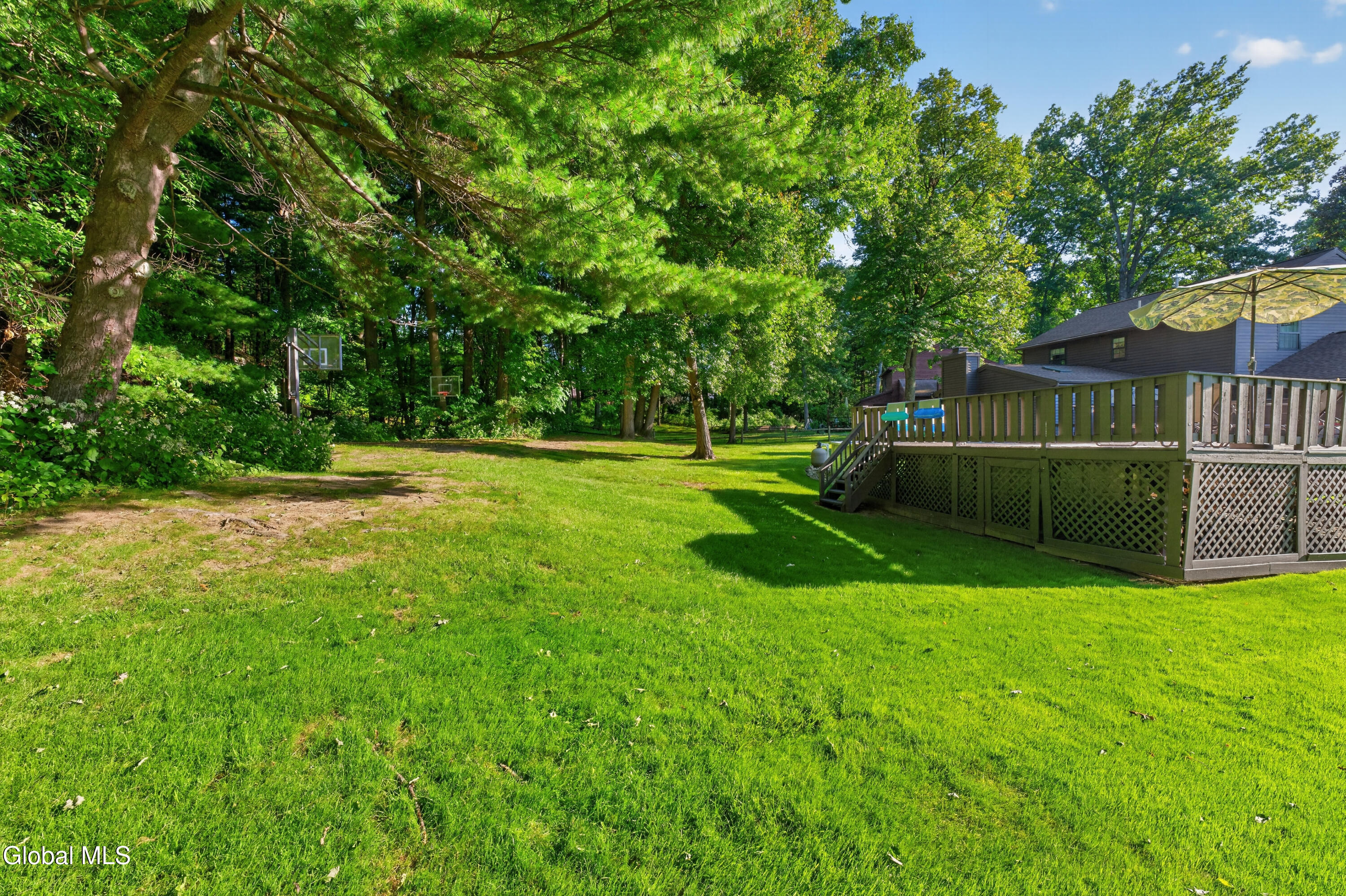 312 Ridgewood Circle Albany NY 12203