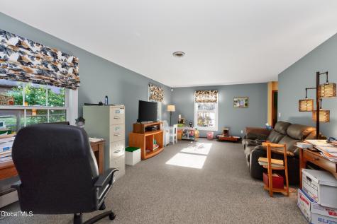 312 Ridgewood Circle Albany NY 12203