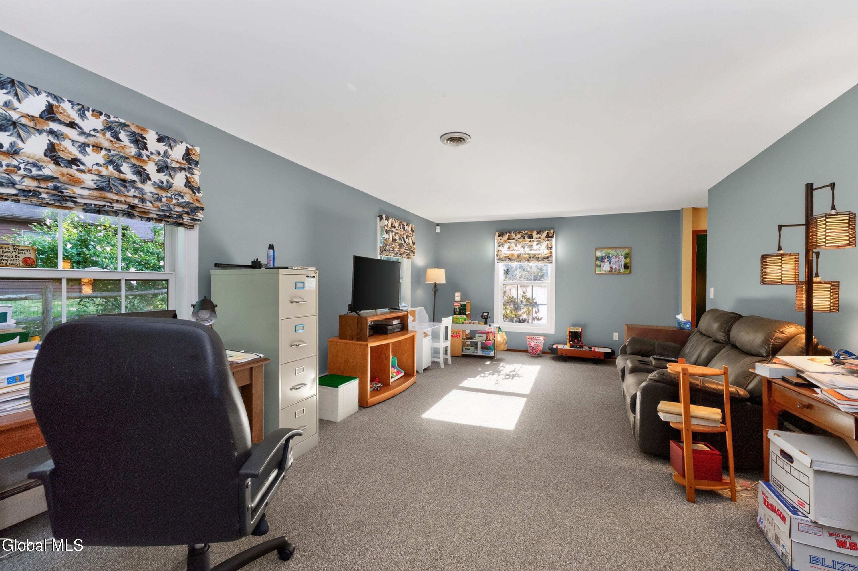 312 Ridgewood Circle Albany NY 12203