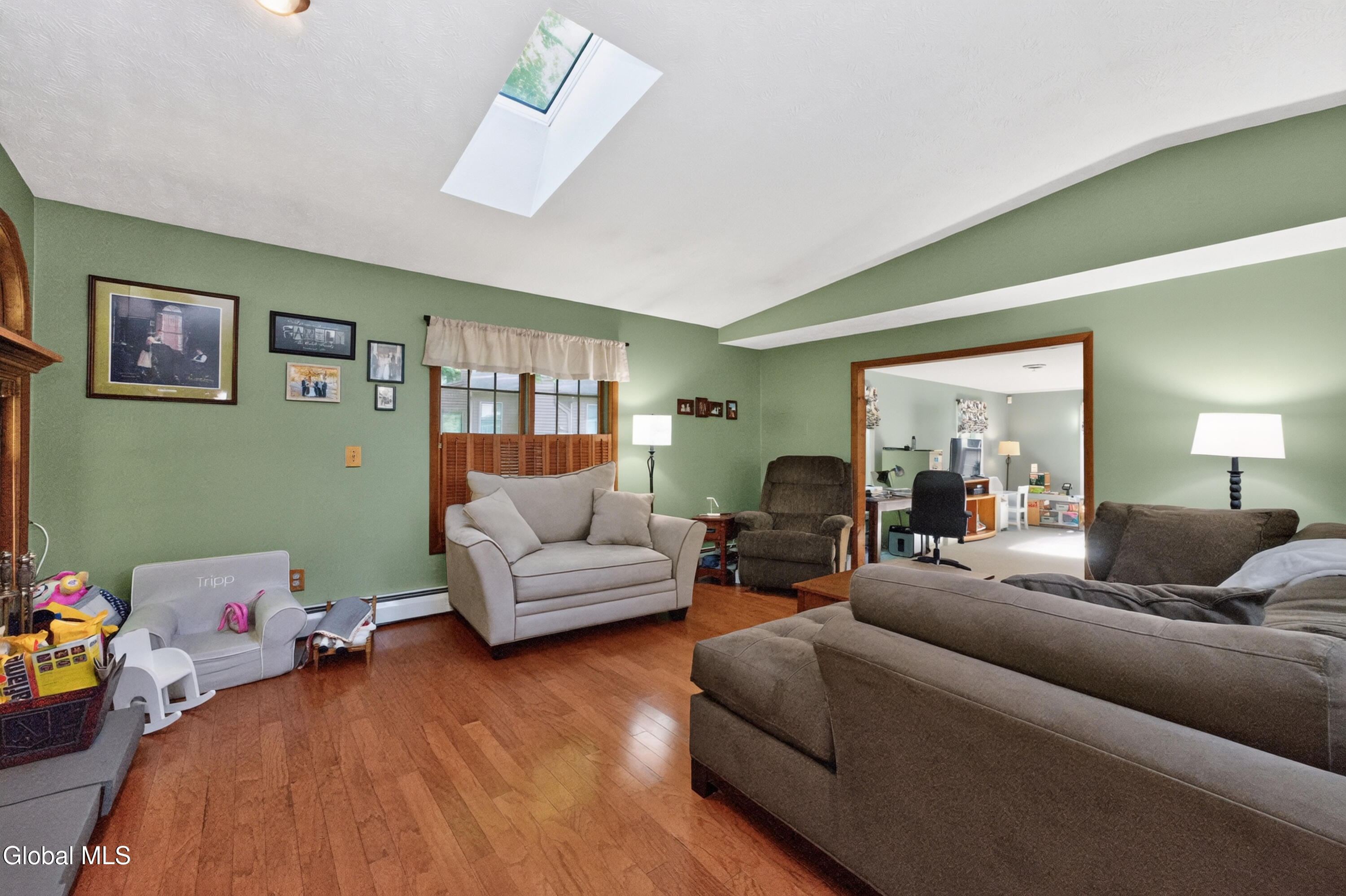 312 Ridgewood Circle Albany NY 12203