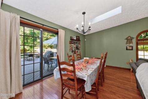312 Ridgewood Circle Albany NY 12203