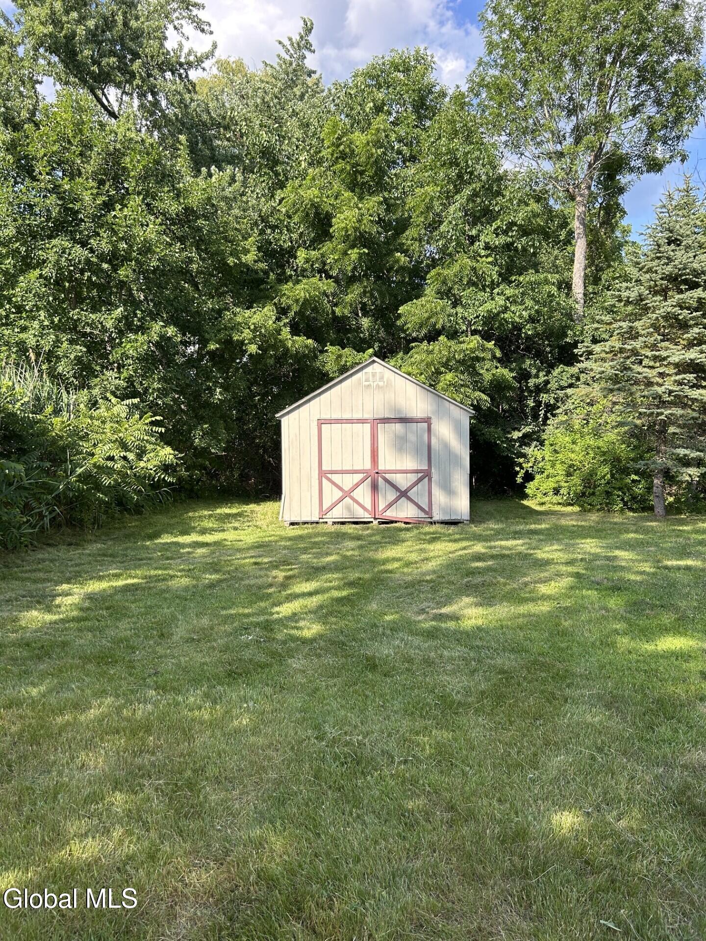 3909 Albany Street Schenectady NY 12304