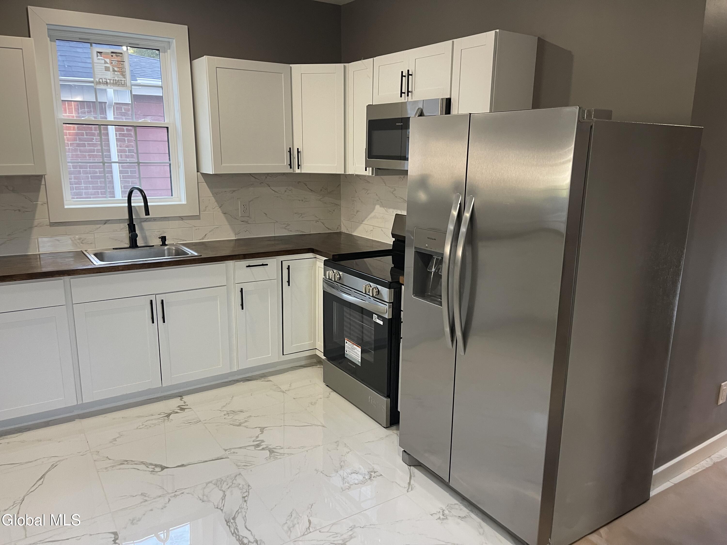 29 Marshall Avenue Schenectady NY 12304