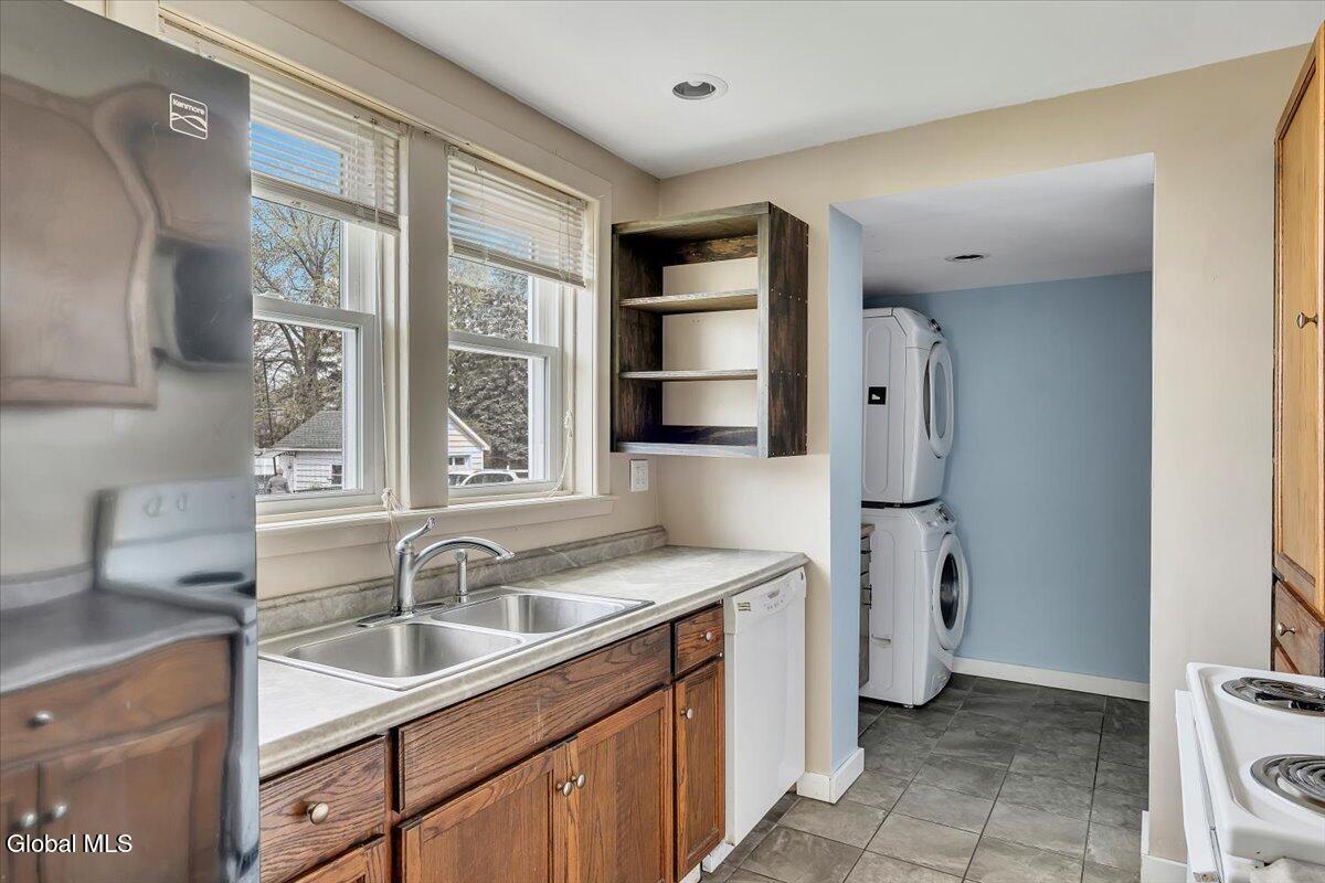 1636 9th Avenue Watervliet NY 12189