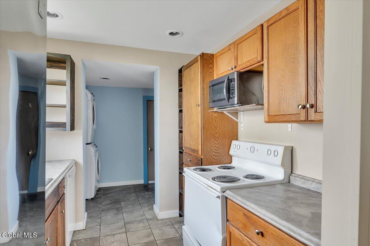 1636 9th Avenue Watervliet NY 12189