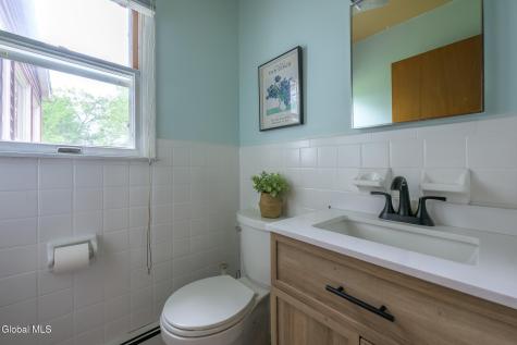 23 Gaffney Lane Kinderhook NY 12106