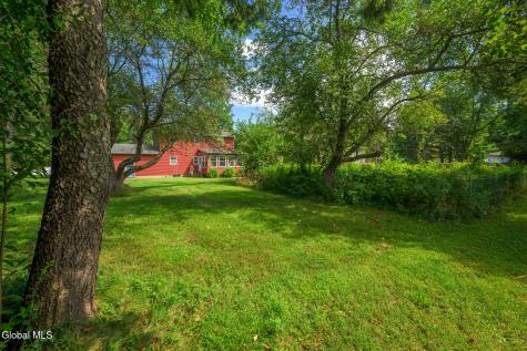 23 Gaffney Lane Kinderhook NY 12106
