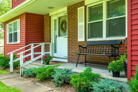 23 Gaffney Lane Kinderhook NY 12106