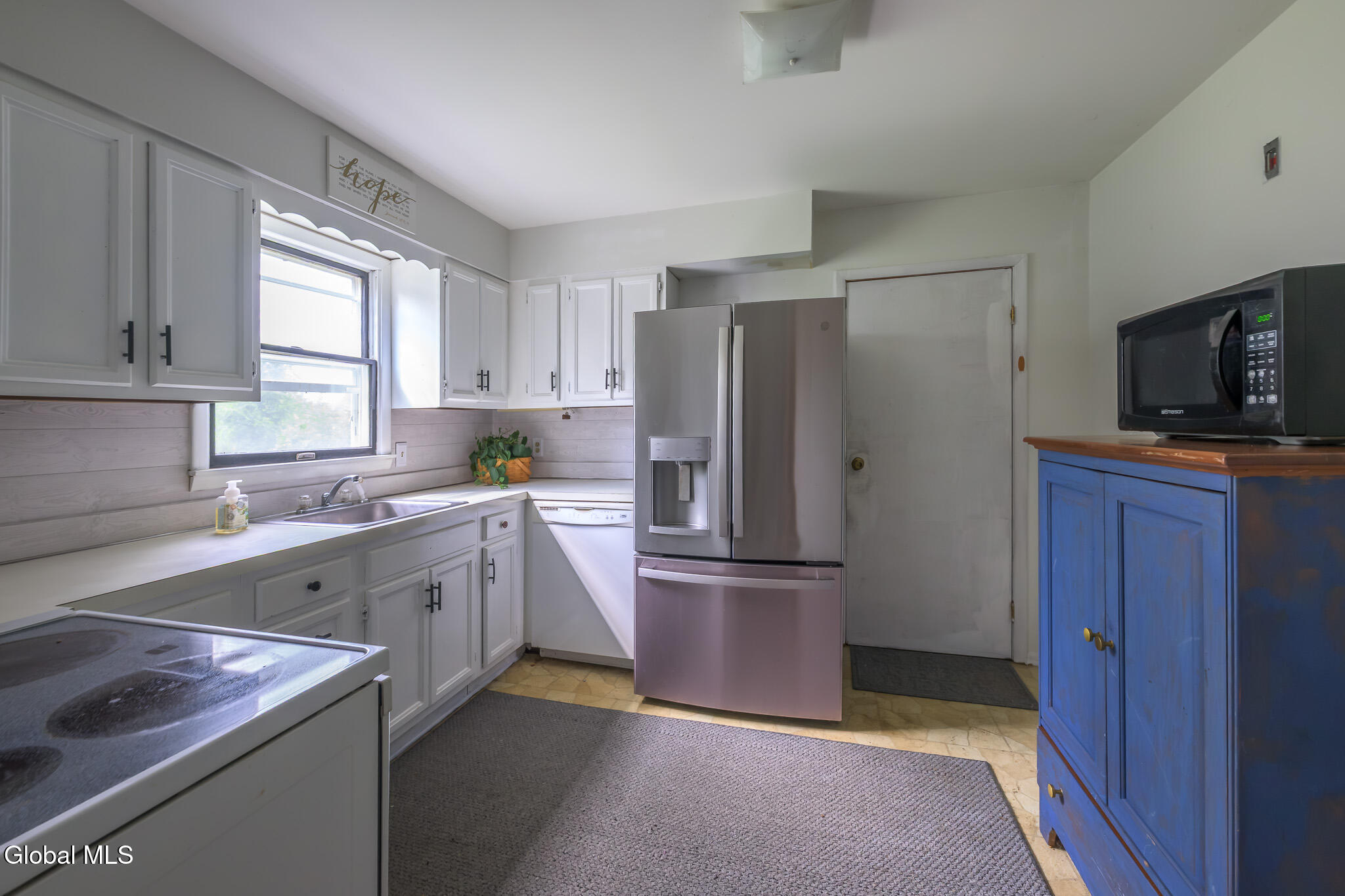 23 Gaffney Lane Kinderhook NY 12106