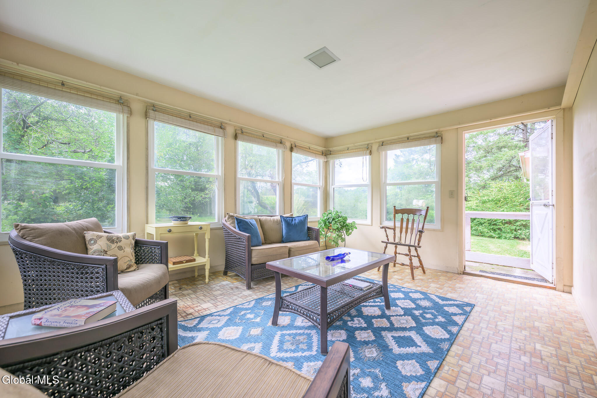 23 Gaffney Lane Kinderhook NY 12106
