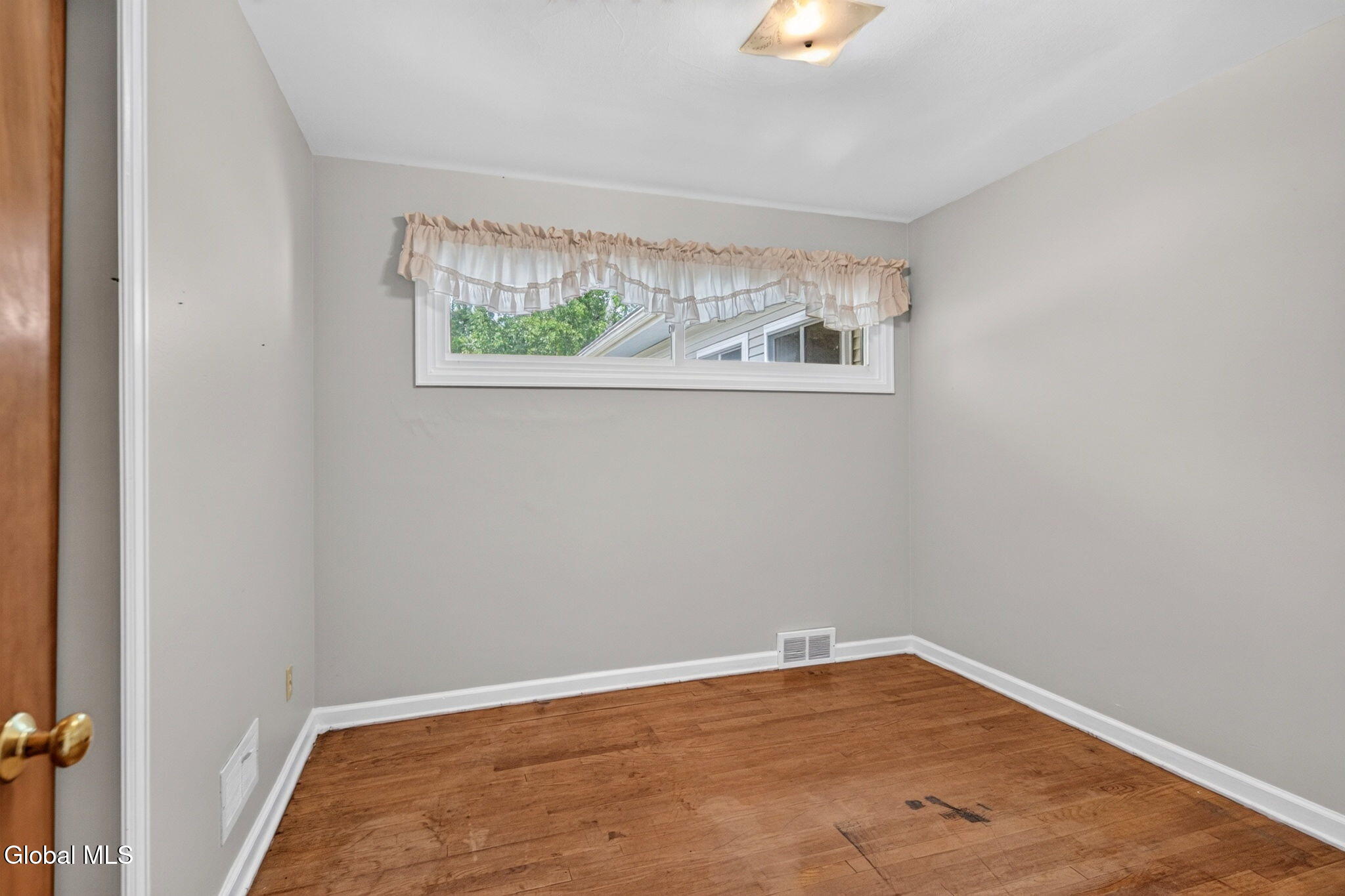 843 Warner Road Niskayuna NY 12309