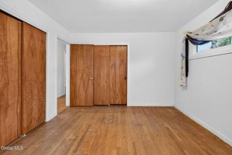 843 Warner Road Niskayuna NY 12309