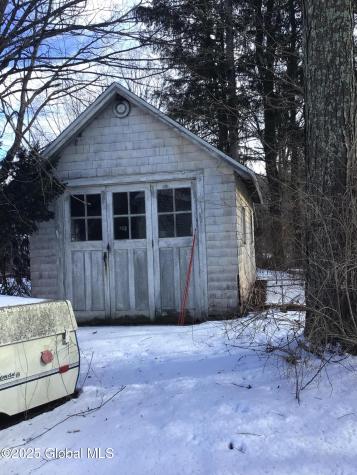 546-548 Maple Avenue Saratoga NY 12866