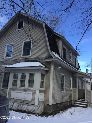 546-548 Maple Avenue Saratoga NY 12866