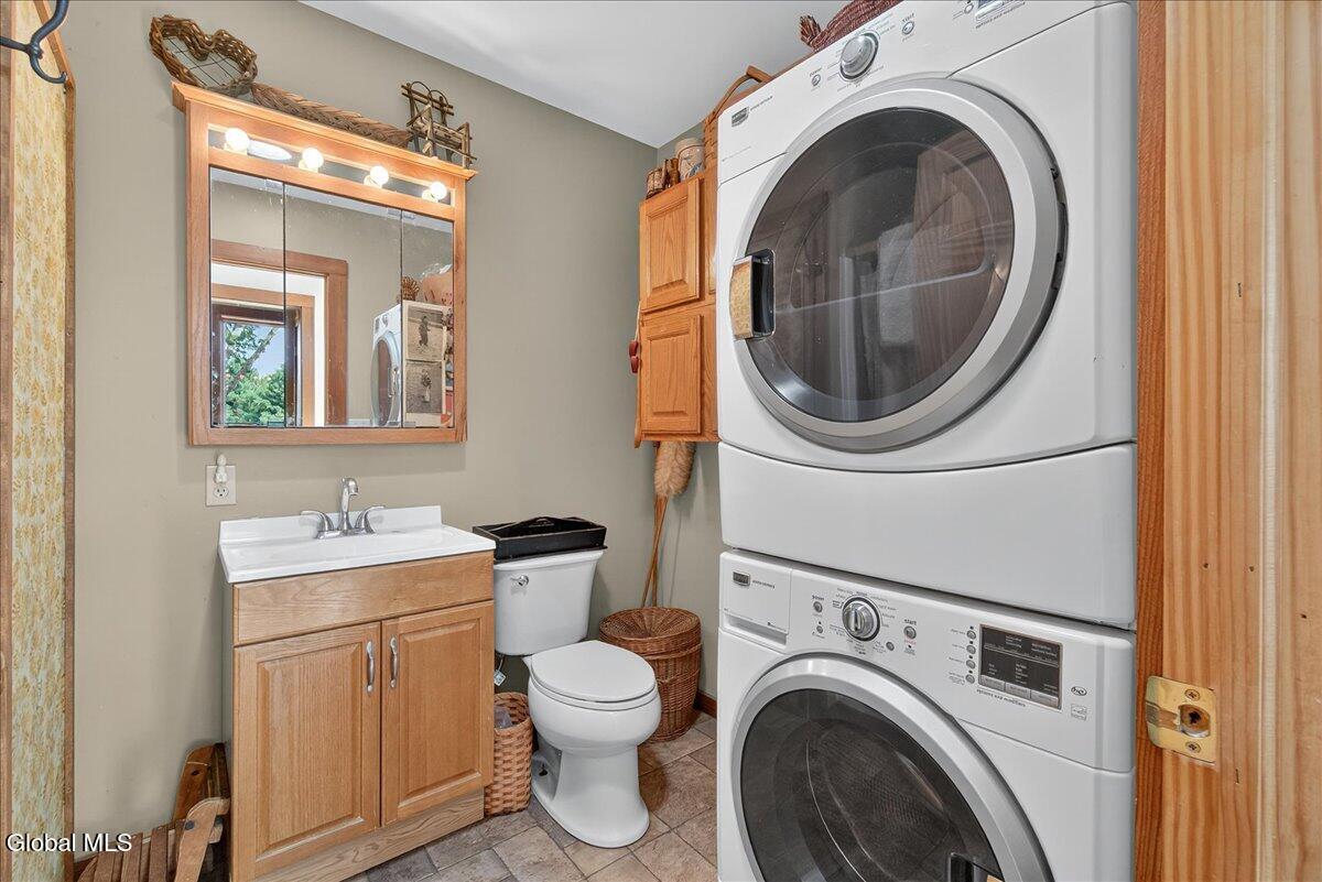 260 South Road Averill Park NY 12018