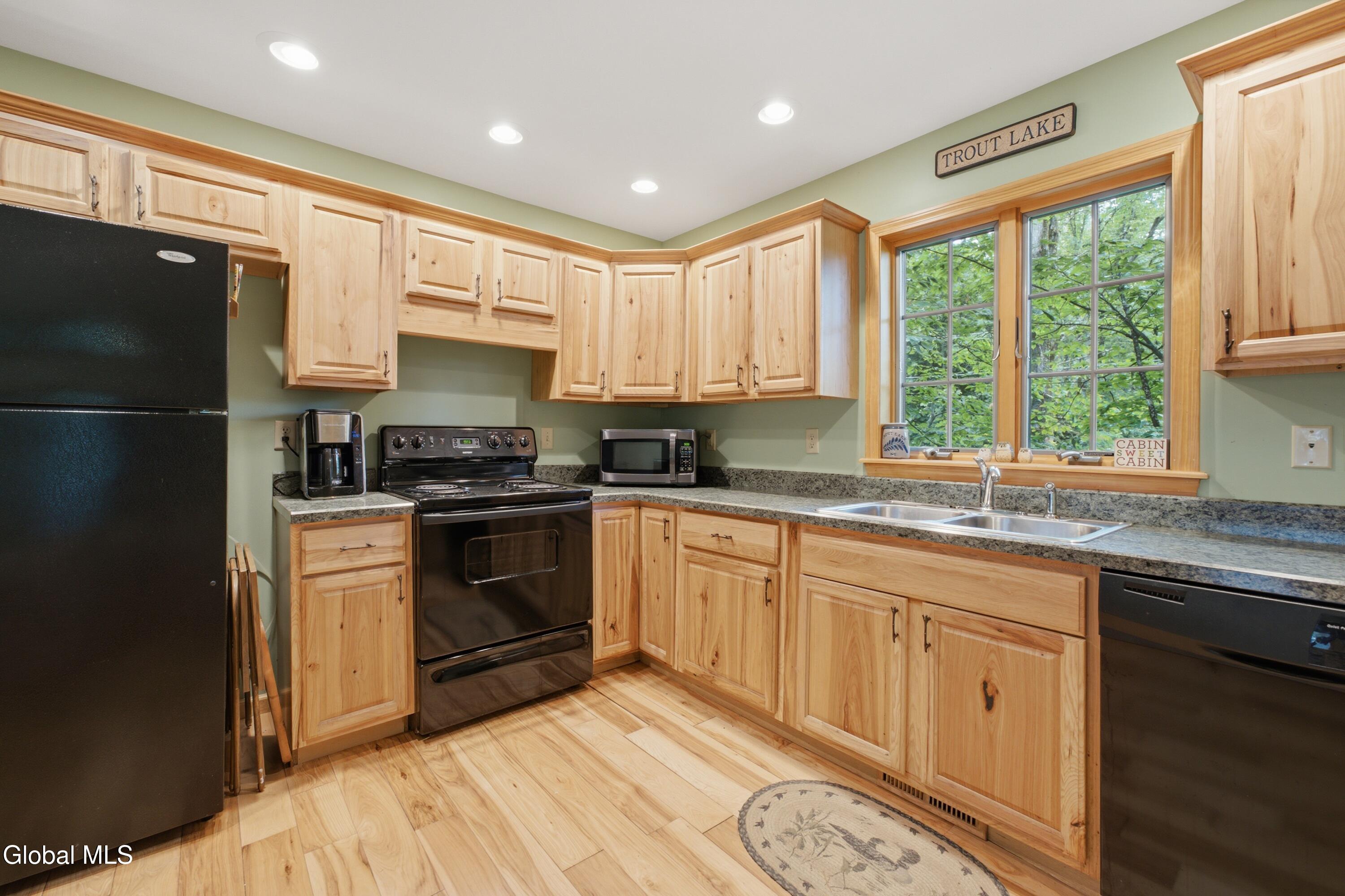 41 Three Oaks Drive Bolton NY 12824
