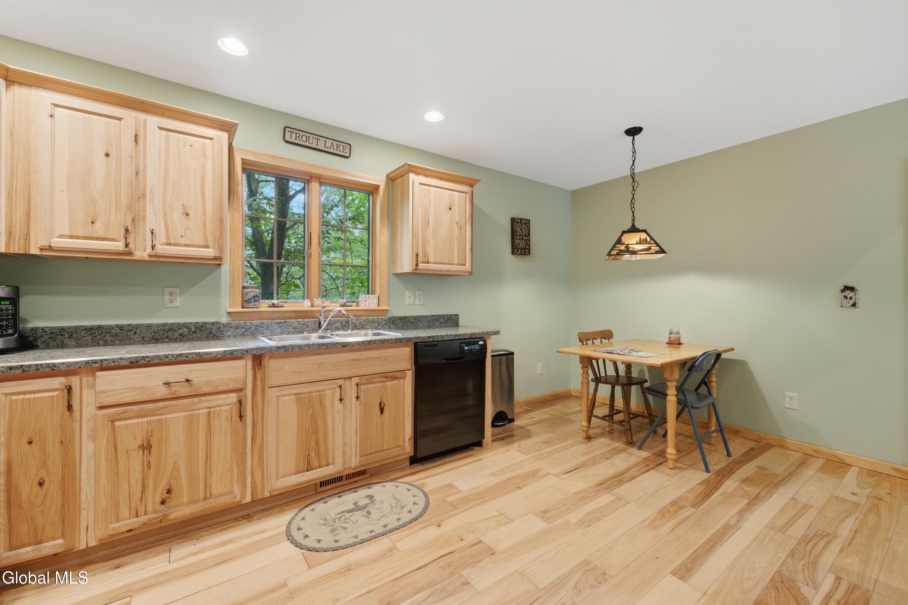 41 Three Oaks Drive Bolton NY 12824