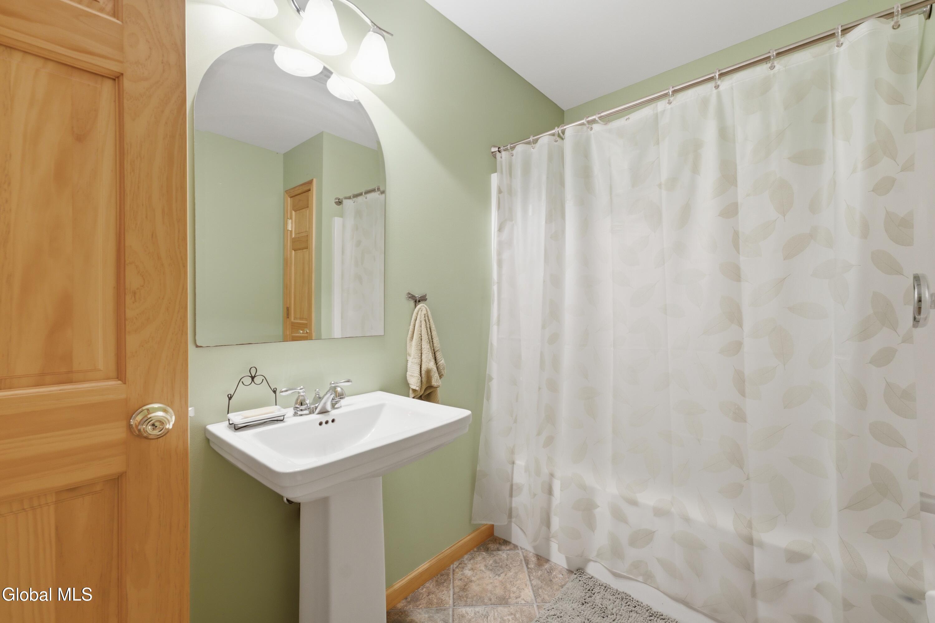 41 Three Oaks Drive Bolton NY 12824