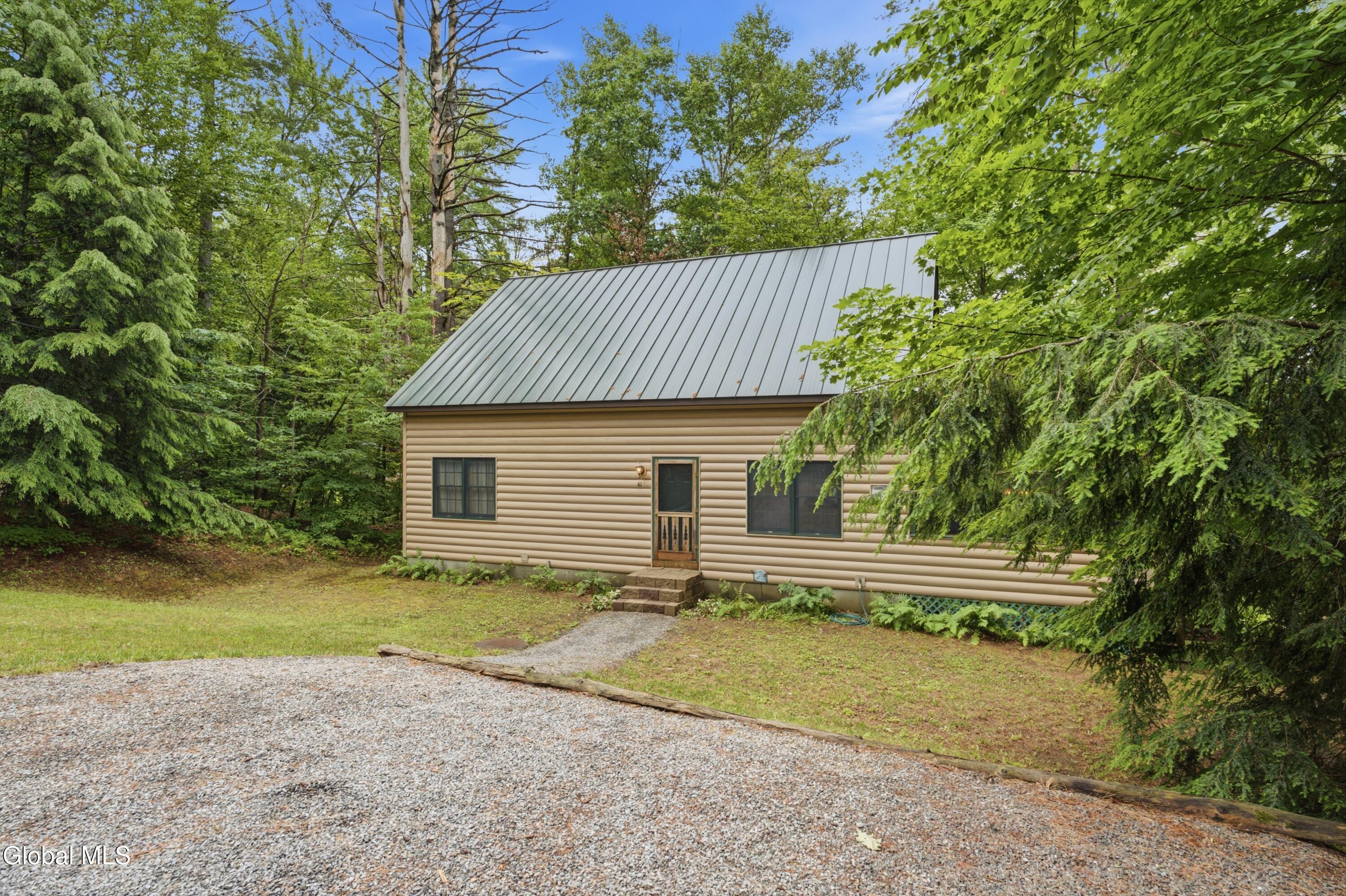 41 Three Oaks Drive Bolton NY 12824