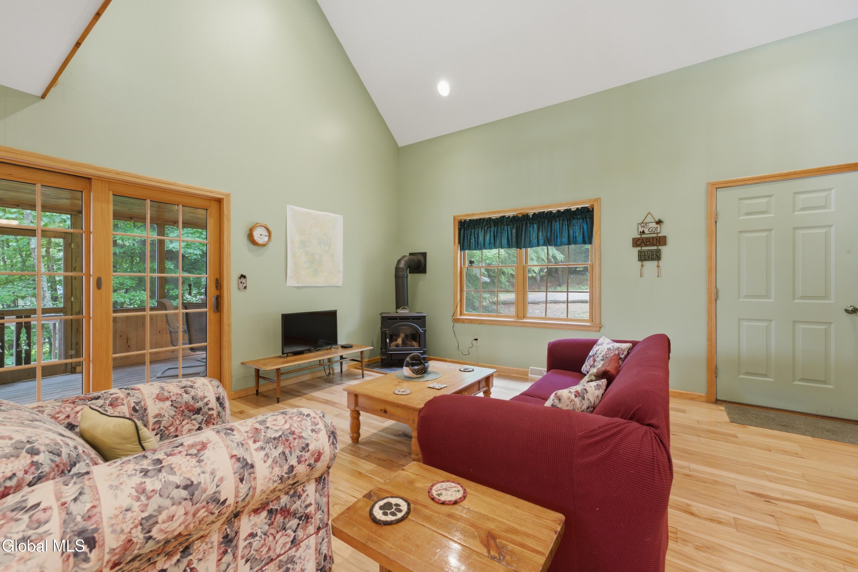 41 Three Oaks Drive Bolton NY 12824