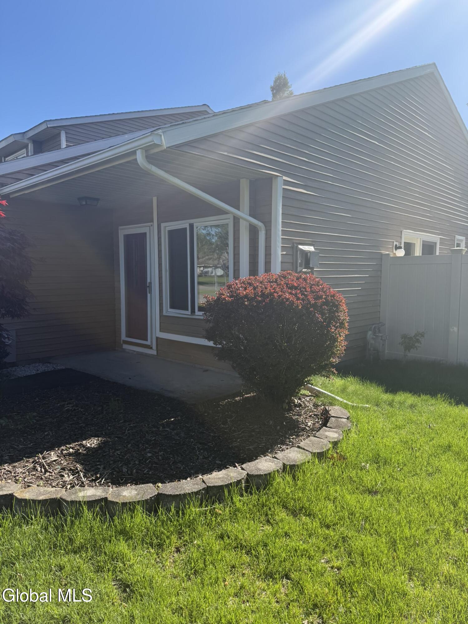 2050 Rosedale Way Schenectady NY 12303