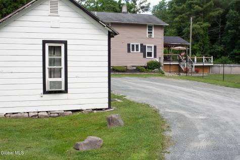 2059 Us Highway 20 Nassau NY 12123