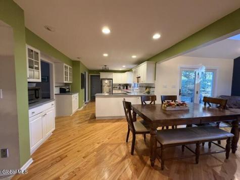 22 Thoroughbred Way Clifton Park NY 12065