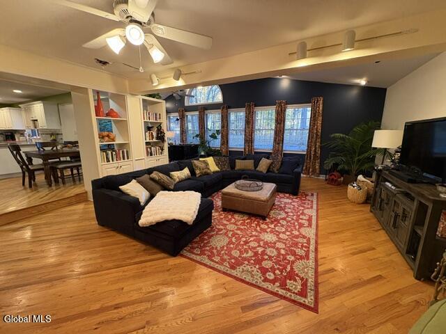 22 Thoroughbred Way Clifton Park NY 12065