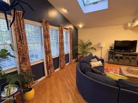 22 Thoroughbred Way Clifton Park NY 12065
