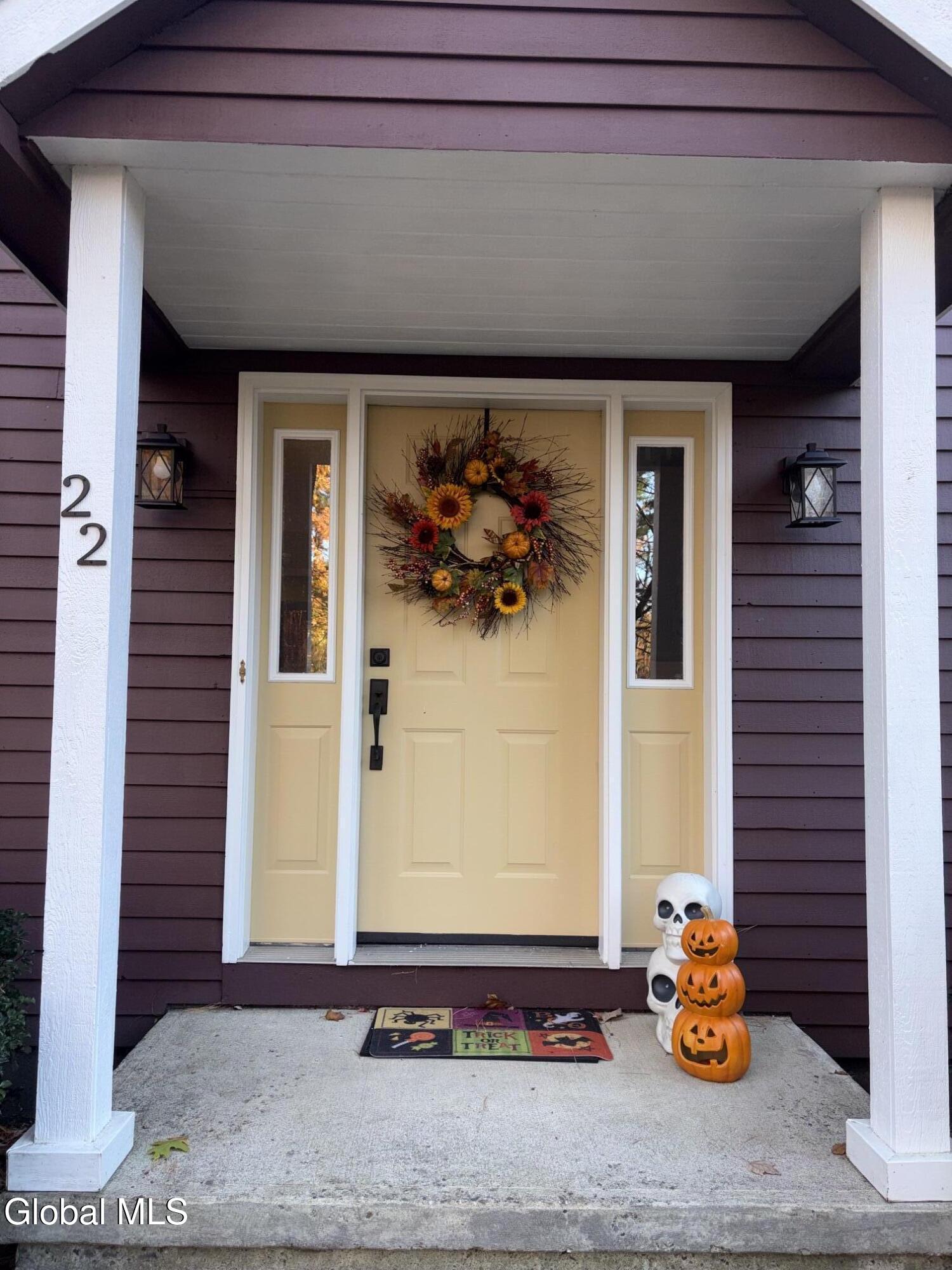 22 Thoroughbred Way Clifton Park NY 12065