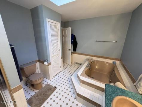 22 Thoroughbred Way Clifton Park NY 12065