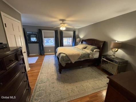22 Thoroughbred Way Clifton Park NY 12065