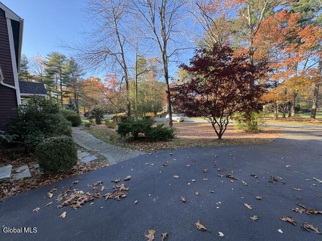 22 Thoroughbred Way Clifton Park NY 12065