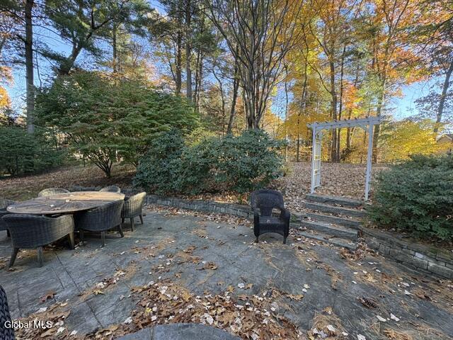 22 Thoroughbred Way Clifton Park NY 12065