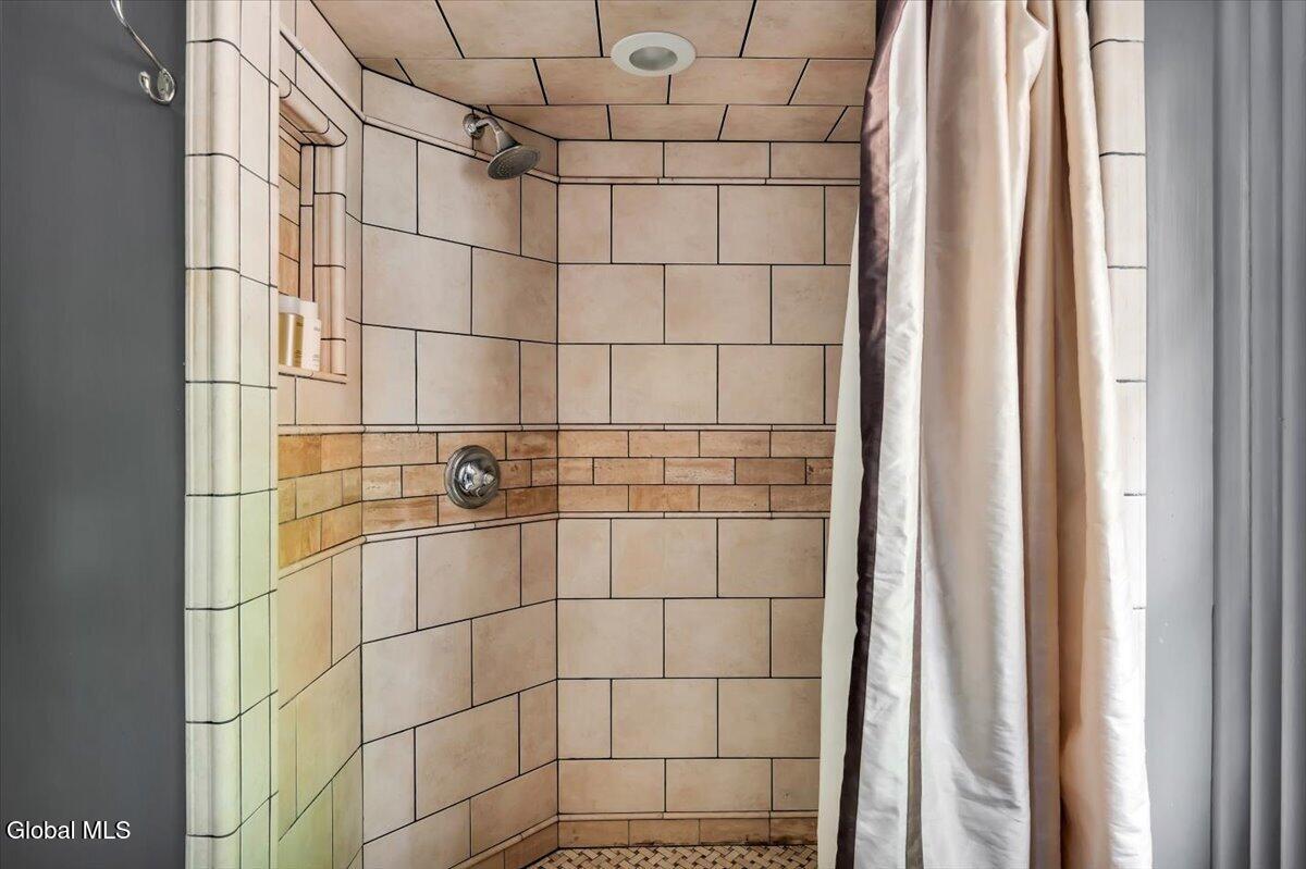 52 Ruggles Road Saratoga Springs NY 12866