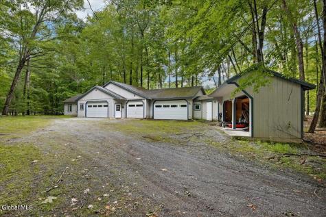 52 Ruggles Road Saratoga Springs NY 12866