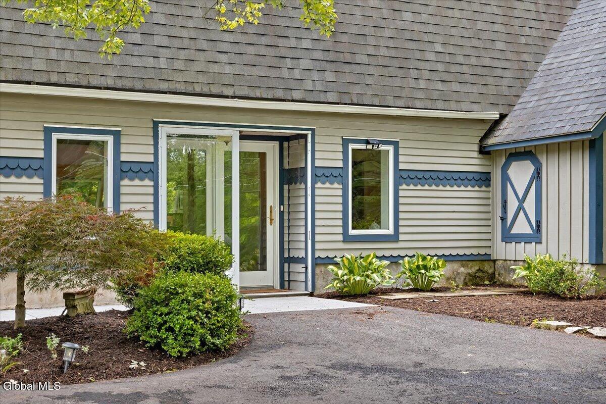 52 Ruggles Road Saratoga Springs NY 12866