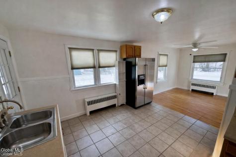 150 Gifford Road Schenectady NY 12304