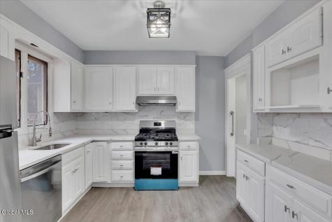 1231 N Westcott Road Rotterdam NY 12306