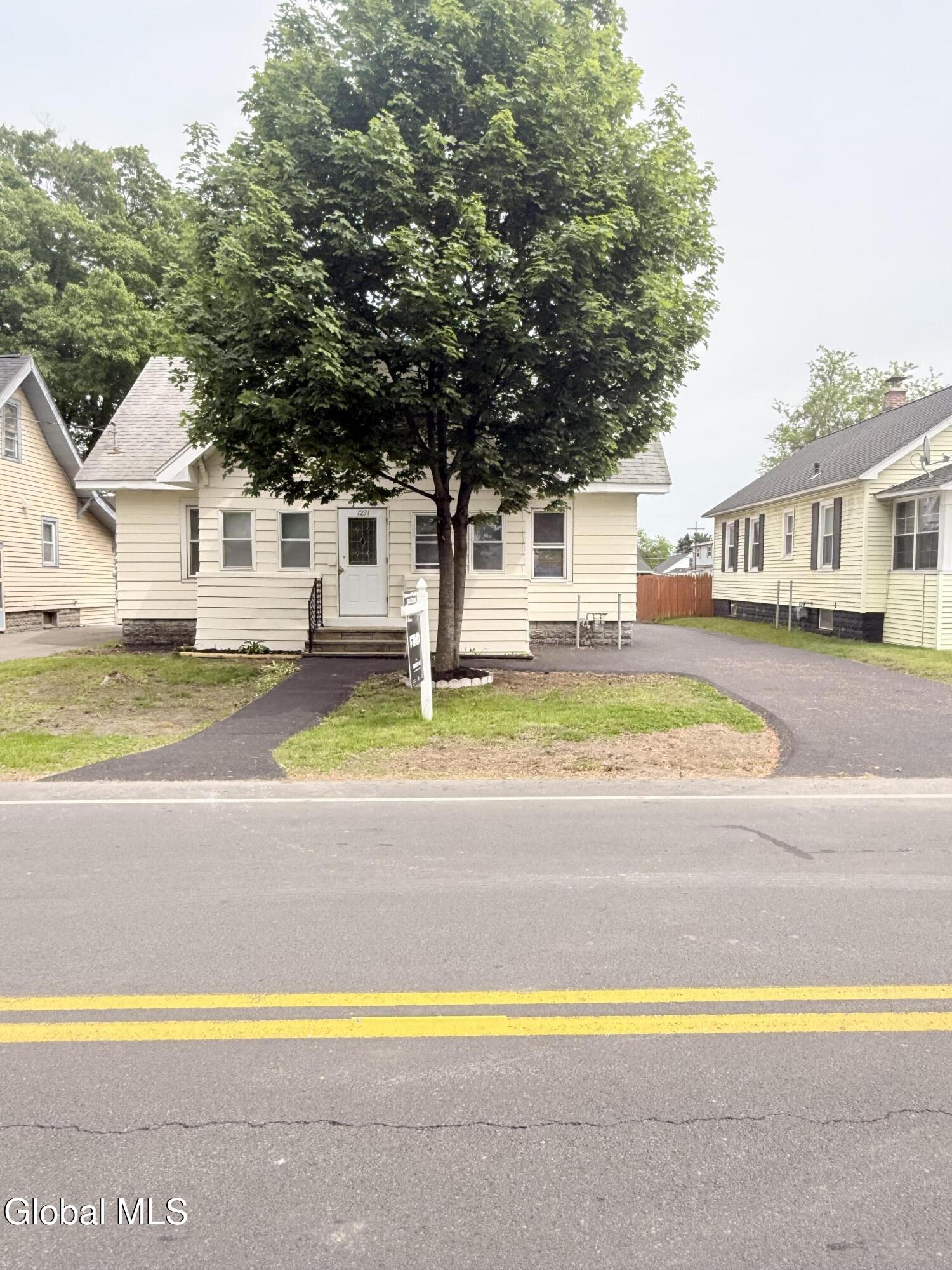 1231 N Westcott Road Rotterdam NY 12306