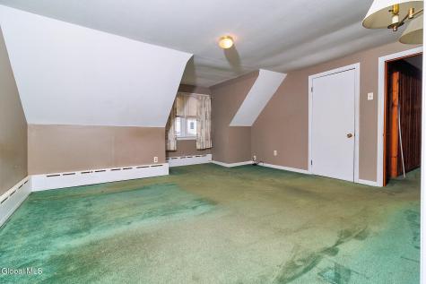 9 6th Street Waterford NY 12188